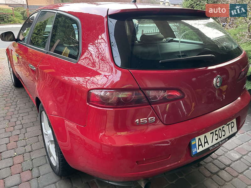 Універсал Alfa Romeo 159 2010 в Києві