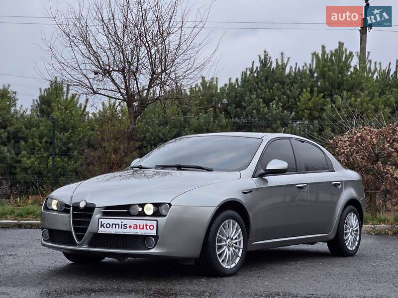 Седан Alfa Romeo 159 2006 в Хмельницькому