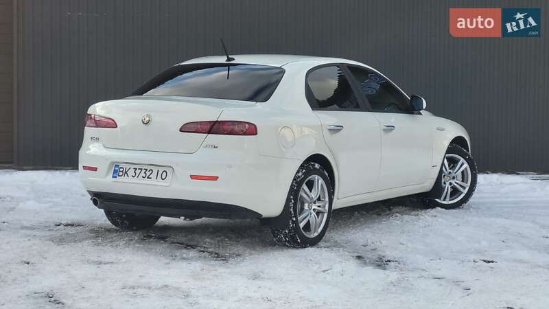 Седан Alfa Romeo 159 2011 в Сарнах фото 8 Седан Alfa Romeo 159 2011 в Сарнах