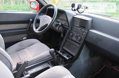 Седан Alfa Romeo 164 1990 в Хмельницком