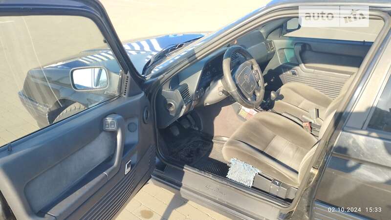 Седан Alfa Romeo 164 1995 в Сумах