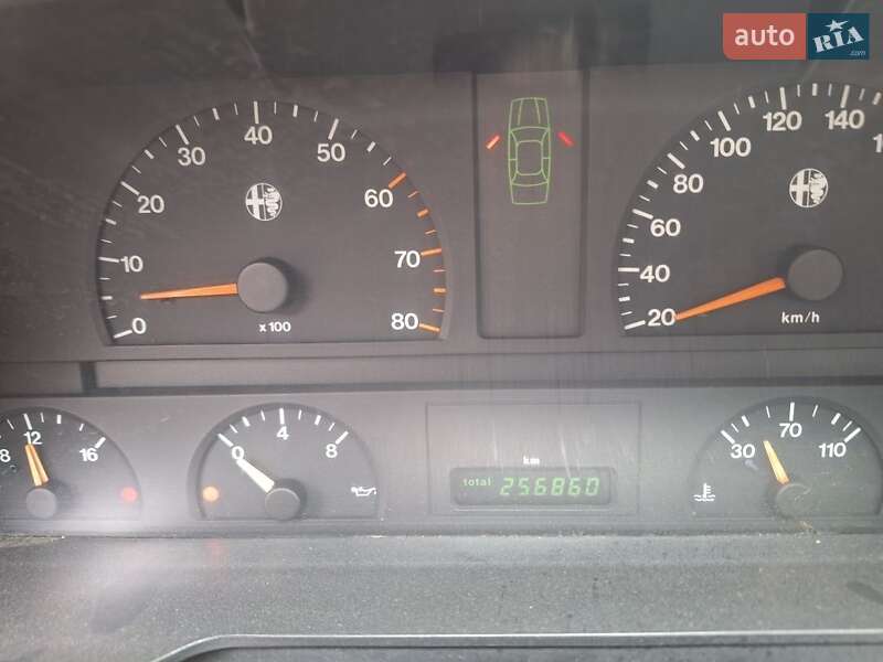 Седан Alfa Romeo 164 1993 в Днепре фото 4 Седан Alfa Romeo 164 1993 в Днепре