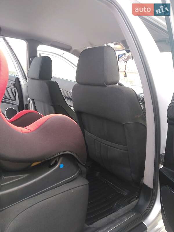 Седан Alfa Romeo 166 1999 в Черновцах