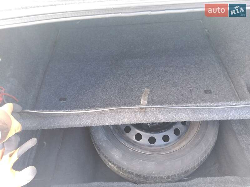 Седан Alfa Romeo 166 1999 в Черновцах