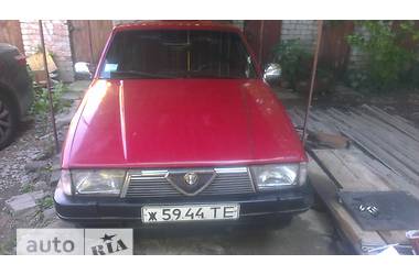 Седан Alfa Romeo 75 1989 в Миколаєві