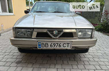 Седан Alfa Romeo 75 1987 в Новомосковську