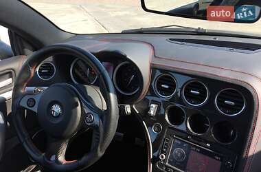 Купе Alfa Romeo Brera 2011 в Львове