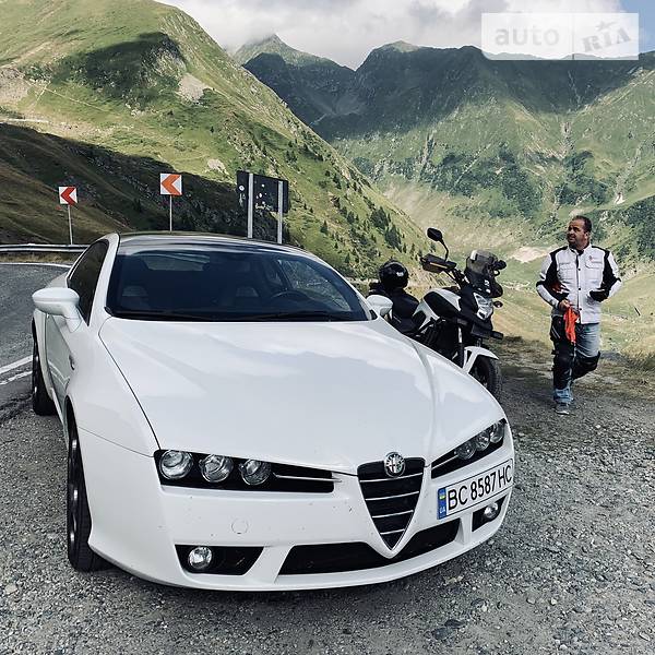 Купе Alfa Romeo Brera 2010 в Львові фото Купе Alfa Romeo Brera 2010 в Львові