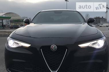 Седан Alfa Romeo Giulia 2016 в Киеве