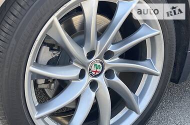 Седан Alfa Romeo Giulia 2017 в 