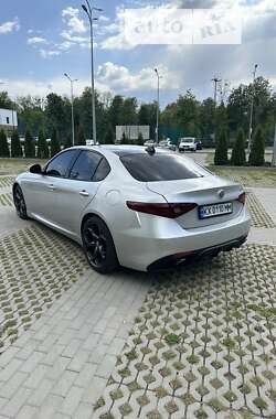 Седан Alfa Romeo Giulia 2017 в Харькове