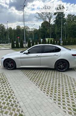 Седан Alfa Romeo Giulia 2017 в Харькове