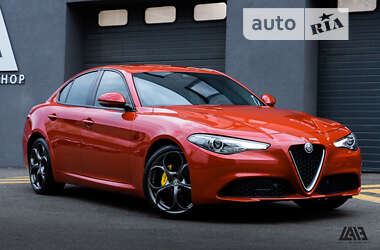 Седан Alfa Romeo Giulia 2019 в Києві