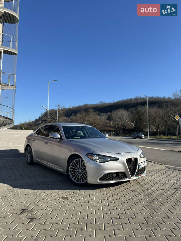 Седан Alfa Romeo Giulia 2017 в Одесі