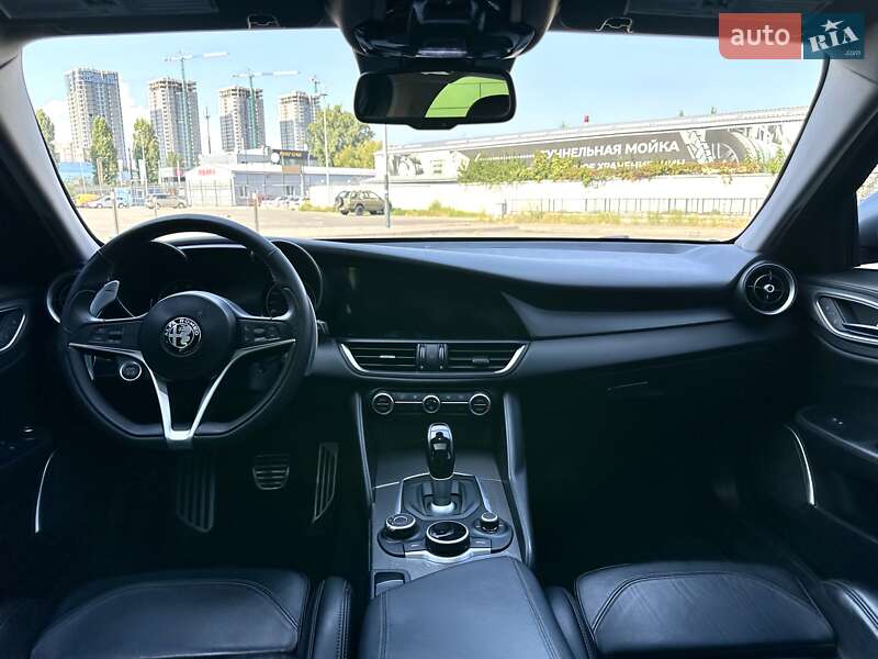 Седан Alfa Romeo Giulia 2017 в Харкові