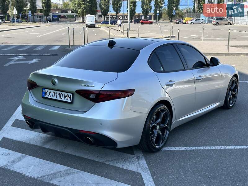 Седан Alfa Romeo Giulia 2017 в Харкові