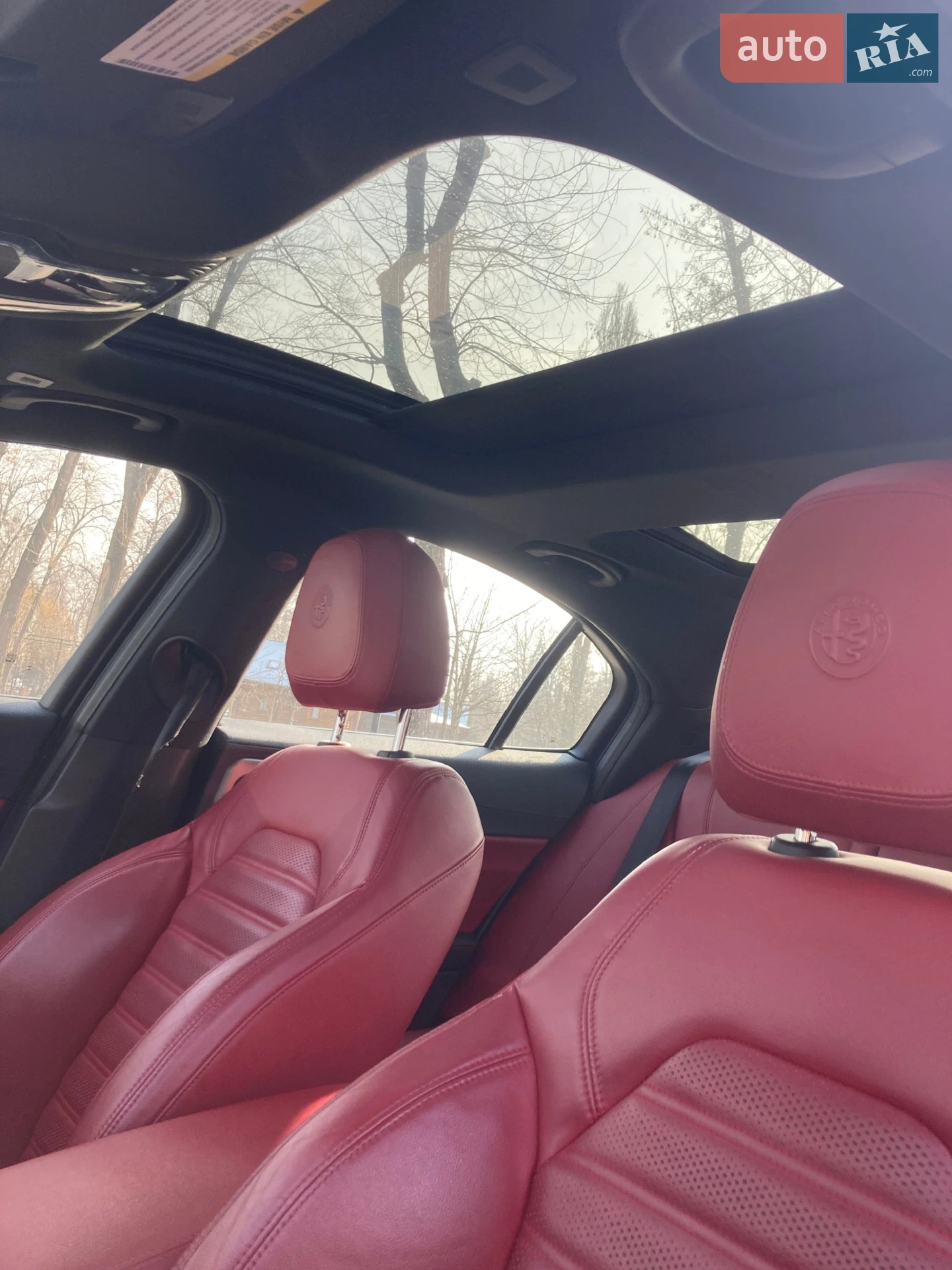 2020 Alfa Romeo Giulia - мініатюра 13