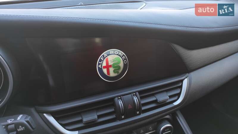 Седан Alfa Romeo Giulia 2022 в Кропивницком