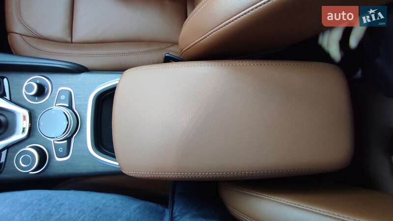 Седан Alfa Romeo Giulia 2022 в Кропивницком