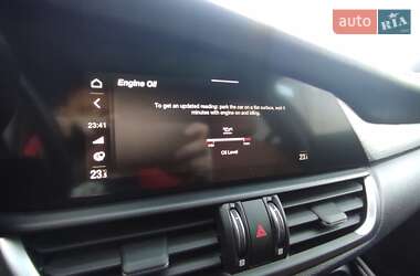 Седан Alfa Romeo Giulia 2022 в 