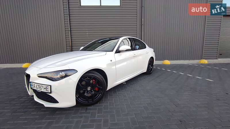 Седан Alfa Romeo Giulia 2022 в Кропивницком