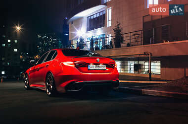 Седан Alfa Romeo Giulia 2017 в 