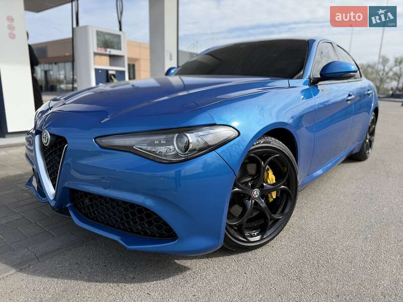 Alfa Romeo Giulia 2017
