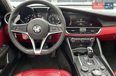Седан Alfa Romeo Giulia 2018 в 