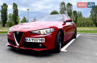 Седан Alfa Romeo Giulia 2017 в Києві