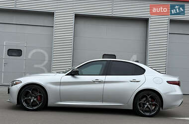 Седан Alfa Romeo Giulia 2018 в 