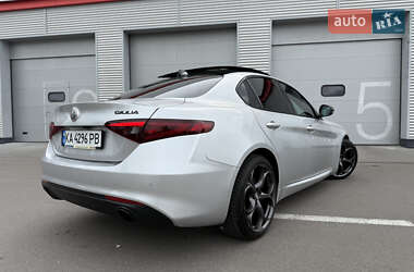 Седан Alfa Romeo Giulia 2018 в 