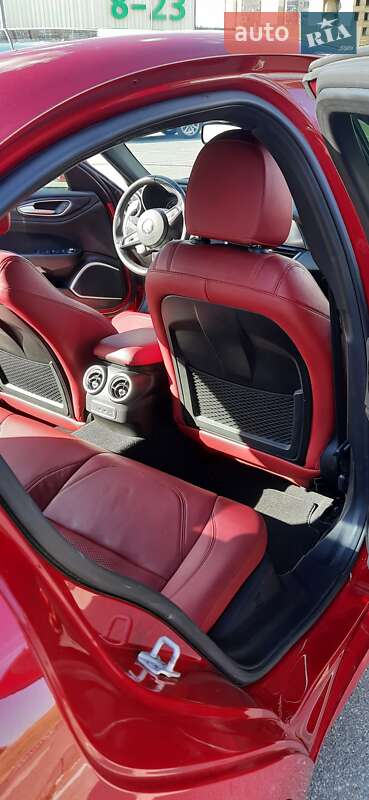 Седан Alfa Romeo Giulia 2021 в Києві