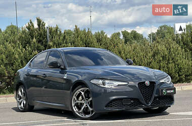 Седан Alfa Romeo Giulia 2018 в Києві