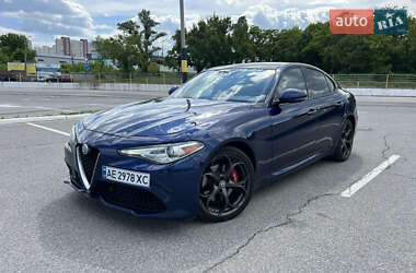 Седан Alfa Romeo Giulia 2016 в Киеве