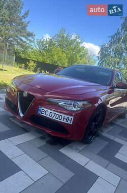 Седан Alfa Romeo Giulia 2018 в 