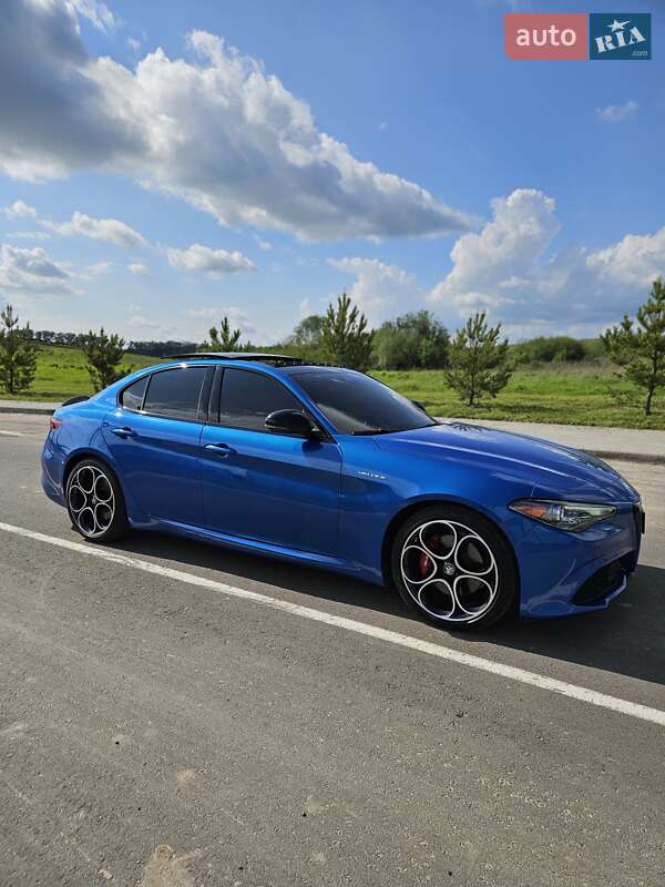 Седан Alfa Romeo Giulia 2021 в Рівному