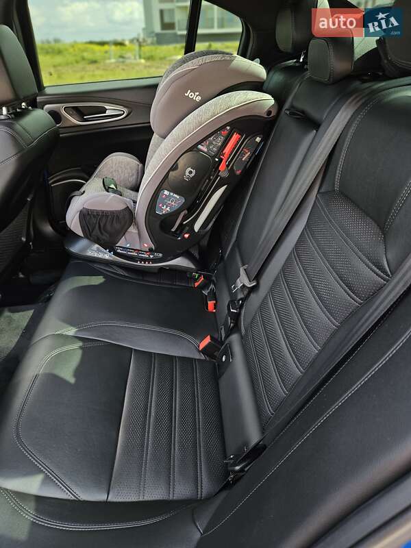 Седан Alfa Romeo Giulia 2021 в Рівному