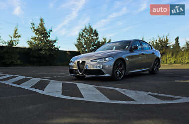 Седан Alfa Romeo Giulia 2018 в Киеве