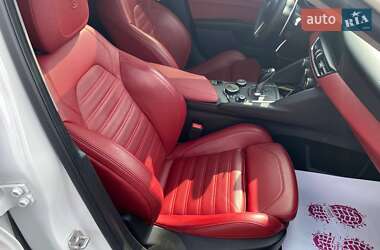 Седан Alfa Romeo Giulia 2018 в 