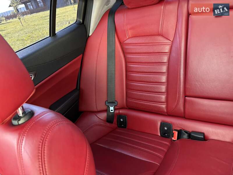 Седан Alfa Romeo Giulia 2017 в Коростене