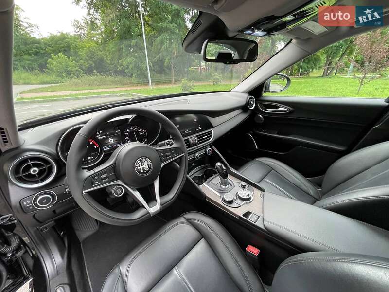 Седан Alfa Romeo Giulia 2018 в Киеве