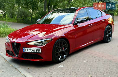 Седан Alfa Romeo Giulia 2020 в Киеве