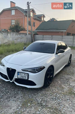 Седан Alfa Romeo Giulia 2019 в Києві