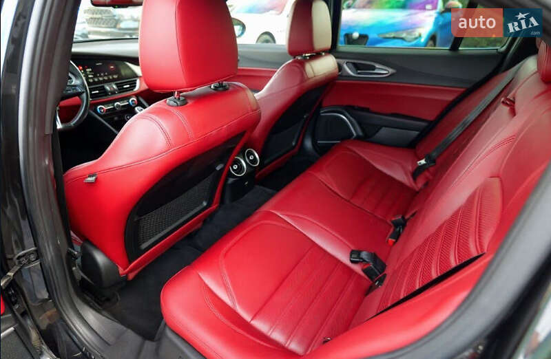 Седан Alfa Romeo Giulia 2020 в Львове фото 17 Седан Alfa Romeo Giulia 2020 в Львове