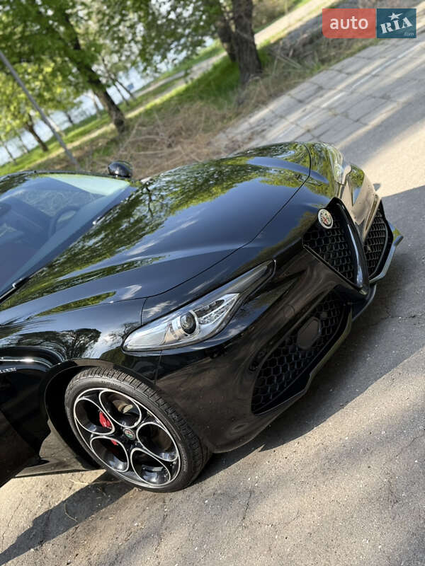 Седан Alfa Romeo Giulia 2018 в Запорожье