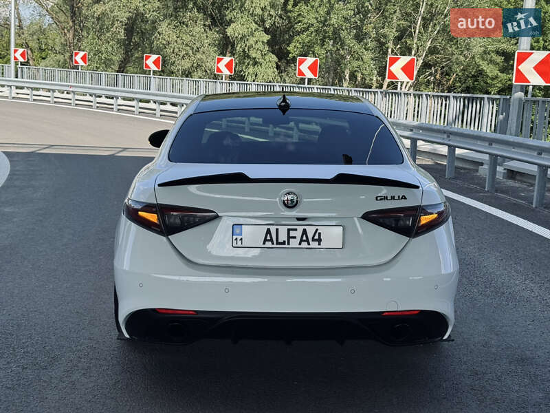 Седан Alfa Romeo Giulia 2019 в Чернигове