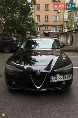 Седан Alfa Romeo Giulia 2016 в Киеве
