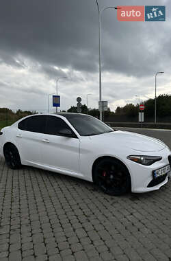 Седан Alfa Romeo Giulia 2020 в 