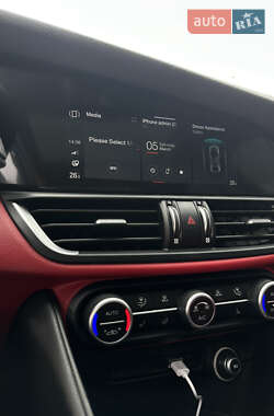 Седан Alfa Romeo Giulia 2020 в 