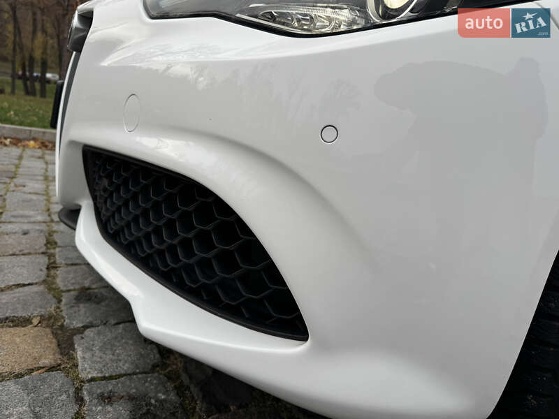 Седан Alfa Romeo Giulia 2020 в Києві